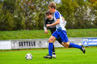 11.10.2026, Bad Wörishofen, Bayern, Deutschland. U19 (A-Jun.) Kreisklasse Allgäu – Nord: FC Bad Wörishofen U19 gegen JFG Wertachtal U19. Spielort: Stadion Unteres Hart. Saison 2026/2027. Niklas Lichtenberg (FC Bad Wörishofen) am Ball, mit dem Ball, in einer Spielszene