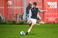 03.10.2026, Mindelheim, Deutschland. Kreisliga Allgäu Nord: TSV Mindelheim gegen (SG) Sontheim/Westerheim. Spielort: Julius-Strohmayer Stadion. Darius Argintaru (TSV Mindelheim) beim Schuss, beim Abschluss, bei der Schussabgabe