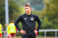 17.10.2026, Mindelheim, Bayern, Deutschland. Kreisliga Allgäu Nord: TSV Mindelheim gegen SV Oberegg. Spielort: Julius-Strohmayer-Stadion. Sebastian Müller (TSV Mindelheim) nachdenklich, ernst, fokussiert