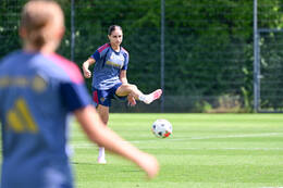 19.08.2026, München, Deutschland. Google Pixel Frauen-Bundesliga: Die FC Bayern Frauen absolvieren auf dem FC Bayern Campus eine Trainingseinheit vor dem Bundesliga-Saisonauftakt gegen den 1. FC Union Berlin. Kassandra Potsi (FC Bayern Frauen)