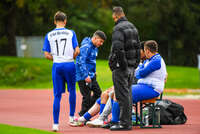 11.10.2026, Bad Wörishofen, Bayern, Deutschland. U19 (A-Jun.) Kreisklasse Allgäu – Nord: FC Bad Wörishofen U19 gegen JFG Wertachtal U19. Spielort: Stadion Unteres Hart. Saison 2026/2027. Bahtiar Koktas (Trainer, FC Bad Wörishofen) nachdenklich, ernst, fokussiert