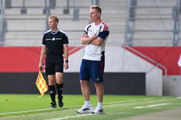 19.08.2026, München, Deutschland. FC Bayern München U19 vs. VfB Stuttgart U19 am FC Bayern Campus in München. FC Bayern U19 Trainer