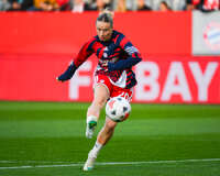 19.10.2026, München, Bayern, Deutschland. Google Pixel Frauen-Bundesliga: FC Bayern Frauen gegen VfB Stuttgart Frauen. Spielort: FC Bayern Campus-Stadion. Franziska Kett (FC Bayern Frauen) beim Schuss, beim Abschluss, bei der Schussabgabe
