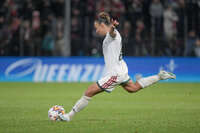 28.10.2026, Unterhaching, Bayern, Deutschland. UEFA Womens Champions League: FC Bayern Frauen gegen Real Madrid Frauen. Spielort: Sportpark Unterhaching. UWCL Ligaphase, 3. Spieltag, Saison 2026/27. Arianna Caruso (Real Madrid Frauen) beim Schuss, beim Abschluss, bei der Schussabgabe