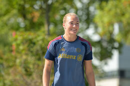 05.08.2026, München, Deutschland. Google Pixel Frauen-Bundesliga: Die FC Bayern Frauen absolvieren auf dem FC Bayern Campus eine Trainingseinheit zur Vorbereitung auf das Testspiel gegen Paris FC. Magdalena Eriksson (FC Bayern Frauen)