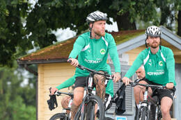 15.07.2026, Bad Wörishofen, Deutschland, 2. Bundesliga, Saison 2026/2027, Der SpVgg Greuther Fürth startet mit der ersten Trainingseinheit in sein Sommertrainingslager in Bad Wörishofen (Unterallgäu). Der Verein bereitet sich dort auf die Saison 2026/2027 vor. Ole Pohlmann (SpVgg Greuther Fürth), Jannis Heuer (SpVgg Greuther Fürth)