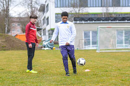 Bad Wörishofen, Deutschland – Vorbereitungstraining für das Schulderby 2026 zwischen der Wirtschaftsschule Bad Wörishofen und dem Josef-Bernhard-Gymnasium Türkheim auf dem Gelände der Wirtschaftsschule in Bad Wörishofen. Das Spiel ist für Mai 2026 geplant.