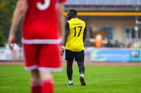 17.10.2026, Mindelheim, Bayern, Deutschland. Kreisliga Allgäu Nord: TSV Mindelheim gegen SV Oberegg. Spielort: Julius-Strohmayer-Stadion. Sulayman Drammeh (TSV Mindelheim) nachdenklich, ernst, fokussiert
