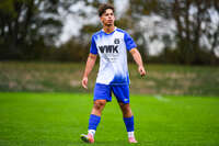 11.10.2026, Bad Wörishofen, Bayern, Deutschland. U19 (A-Jun.) Kreisklasse Allgäu – Nord: FC Bad Wörishofen U19 gegen JFG Wertachtal U19. Spielort: Stadion Unteres Hart. Saison 2026/2027. Fabio Hellwagner (FC Bad Wörishofen) nachdenklich, ernst, fokussiert