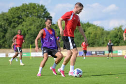 29.06.2026, Bad Wörishofen, Deutschland, Swiss Football League, SFL 2026/2027, Der FC Vaduz startet mit der ersten Trainingseinheit in sein Sommertrainingslager in Bad Wörishofen (Unterallgäu). Der Verein bereitet sich dort auf die Saison 2026/2027 vor. Dejan Djokic (FC Vaduz), Denis Simani (FC Vaduz)