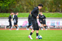17.10.2026, Mindelheim, Bayern, Deutschland. Kreisliga Allgäu Nord: TSV Mindelheim gegen SV Oberegg. Spielort: Julius-Strohmayer-Stadion. Paul Filser (TSV Mindelheim)  nam Ball, mit dem Ball, in einer Spielszene