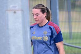19.08.2026, München, Deutschland. Google Pixel Frauen-Bundesliga: Die FC Bayern Frauen absolvieren auf dem FC Bayern Campus eine Trainingseinheit vor dem Bundesliga-Saisonauftakt gegen den 1. FC Union Berlin. Vanessa Gilles (FC Bayern Frauen)