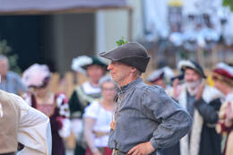 27.06.2026, Mindelheim: Am zweiten Tag des Frundsbergfests 2026 verwandelt sich die Mindelheimer Altstadt erneut in eine mittelalterliche Kulisse. Tausende Mitwirkende in historischen Gewändern prägen das traditionsreiche Fest, das zu den größten historischen Stadtfesten Deutschlands zählt.