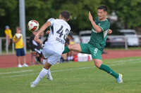 18.07.2026, Mindelheim, Deutschland. Testspiel zwischen dem FC Zürich und der SpVgg Greuther Fürth im Rahmen der Saisonvorbereitung 2026/2027. Neil Volken (FC Zürich), Shinta Appelkamp (SpVgg Greuther Fürth)