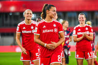 31.08.2026, München, Deutschland. Google Pixel Frauen-Bundesliga: FC Bayern München Frauen gegen 1. FSV Mainz 05 Frauen am FC Bayern Campus. Erstes Heimspiel des FC Bayern München in der Saison 2026/27. Lena Oberdorf (FC Bayern Frauen)