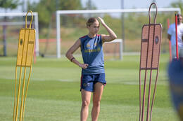 05.08.2026, München, Deutschland. Google Pixel Frauen-Bundesliga: Die FC Bayern Frauen absolvieren auf dem FC Bayern Campus eine Trainingseinheit zur Vorbereitung auf das Testspiel gegen Paris FC. Sophie Proost (FC Bayern Frauen)