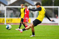 17.10.2026, Mindelheim, Bayern, Deutschland. Kreisliga Allgäu Nord: TSV Mindelheim gegen SV Oberegg. Spielort: Julius-Strohmayer-Stadion. Darius Argintaru (TSV Mindelheim) beim Schuss, beim Abschluss, bei der Schussabgabe