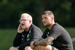 16.07.2026, Bad Wörishofen, Deutschland, 2. Bundesliga, Saison 2026/2027, Der SpVgg Greuther Fürth startet mit der zweiten Trainingseinheit in sein Sommertrainingslager in Bad Wörishofen (Unterallgäu). Der Verein bereitet sich dort auf die Saison 2026/2027 vor. Cheftrainer Heiko Vogel (SpVgg Greuther Fürth), Aleksandro Petrovic (SpVgg Greuther Fürth)