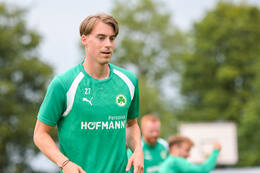 15.07.2026, Bad Wörishofen, Deutschland, 2. Bundesliga, Saison 2026/2027, Der SpVgg Greuther Fürth startet mit der ersten Trainingseinheit in sein Sommertrainingslager in Bad Wörishofen (Unterallgäu). Der Verein bereitet sich dort auf die Saison 2026/2027 vor. Luca Itter (SpVgg Greuther Fürth)
