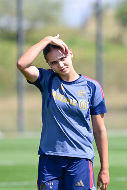 19.08.2026, München, Deutschland. Google Pixel Frauen-Bundesliga: Die FC Bayern Frauen absolvieren auf dem FC Bayern Campus eine Trainingseinheit vor dem Bundesliga-Saisonauftakt gegen den 1. FC Union Berlin. Kassandra Potsi (FC Bayern Frauen)