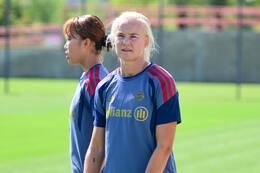 19.08.2026, München, Deutschland. Google Pixel Frauen-Bundesliga: Die FC Bayern Frauen absolvieren auf dem FC Bayern Campus eine Trainingseinheit vor dem Bundesliga-Saisonauftakt gegen den 1. FC Union Berlin. Pernille Harder (FC Bayern Frauen)