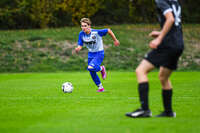 11.10.2026, Bad Wörishofen, Bayern, Deutschland. U19 (A-Jun.) Kreisklasse Allgäu – Nord: FC Bad Wörishofen U19 gegen JFG Wertachtal U19. Spielort: Stadion Unteres Hart. Saison 2026/2027. Philipp Rötzer (FC Bad Wörishofen) am Ball, mit dem Ball, in einer Spielszene