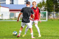 03.10.2026, Mindelheim, Deutschland. Kreisliga Allgäu Nord: TSV Mindelheim gegen (SG) Sontheim/Westerheim. Spielort: Julius-Strohmayer Stadion. Haris Omerasevic (TSV Mindelheim) beim Aufwärmen, beim Warmmachen, während des Aufwärmens