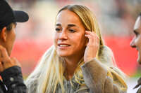 19.10.2026, München, Bayern, Deutschland. Google Pixel Frauen-Bundesliga: FC Bayern Frauen gegen VfB Stuttgart Frauen. Spielort: FC Bayern Campus-Stadion. Giulia Gwinn (FC Bayern Frauen) fröhlich, gut gelaunt, lachend