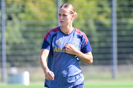 19.08.2026, München, Deutschland. Google Pixel Frauen-Bundesliga: Die FC Bayern Frauen absolvieren auf dem FC Bayern Campus eine Trainingseinheit vor dem Bundesliga-Saisonauftakt gegen den 1. FC Union Berlin. Klara Bühl (FC Bayern Frauen)