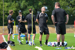 29.06.2026, Bad Wörishofen, Deutschland, Swiss Football League, SFL 2026/2027, Der FC Vaduz startet mit der ersten Trainingseinheit in sein Sommertrainingslager in Bad Wörishofen (Unterallgäu). Der Verein bereitet sich dort auf die Saison 2026/2027 vor. Trainerteam