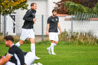 03.10.2026, Mindelheim, Deutschland. Kreisliga Allgäu Nord: TSV Mindelheim gegen (SG) Sontheim/Westerheim. Spielort: Julius-Strohmayer Stadion. Quirin Mack (TSV Mindelheim) nachdenklich, ernst, fokussiert