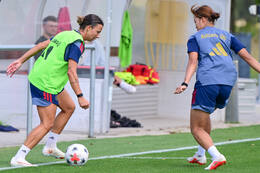 19.08.2026, München, Deutschland. Google Pixel Frauen-Bundesliga: Die FC Bayern Frauen absolvieren auf dem FC Bayern Campus eine Trainingseinheit vor dem Bundesliga-Saisonauftakt gegen den 1. FC Union Berlin. Arianna Caruso (FC Bayern Frauen)