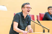 München, Deutschland, 10.06.2026: Schülerinnen und Schüler der Wirtschaftsschule Bad Wörishofen besuchen den Bayerischen Landtag in München. Im Rahmen einer Führung erhielten die Teilnehmer Einblicke in die parlamentarische Arbeit des Bayerischen Landtags. Begleitet wurde der Besuch von dem Landtagsabgeordneten Peter Wachler.