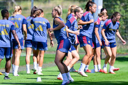 19.08.2026, München, Deutschland. Google Pixel Frauen-Bundesliga: Die FC Bayern Frauen absolvieren auf dem FC Bayern Campus eine Trainingseinheit vor dem Bundesliga-Saisonauftakt gegen den 1. FC Union Berlin. Giulia Gwinn (FC Bayern Frauen)