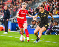 22.09.2026, Unterhaching, Deutschland. UEFA Women's Champions League, 1. Spieltag der Ligaphase: FC Bayern München Frauen gegen Manchester City. UWCL-Auftakt der FC Bayern Frauen und erstes UWCL-Pflichtspiel im neuen Zuhause Sportpark Unterhaching. Franziska Kett (FC Bayern Frauen)