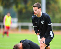 17.10.2026, Mindelheim, Bayern, Deutschland. Kreisliga Allgäu Nord: TSV Mindelheim gegen SV Oberegg. Spielort: Julius-Strohmayer-Stadion. Anel Junuzovic (TSV Mindelheim) beim Aufwärmen, beim Warmmachen, während des Aufwärmens