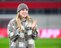 19.10.2026, München, Bayern, Deutschland. Google Pixel Frauen-Bundesliga: FC Bayern Frauen gegen VfB Stuttgart Frauen. Spielort: FC Bayern Campus-Stadion. Vanessa Gilles (FC Bayern Frauen) nachdenklich, ernst, fokussiert