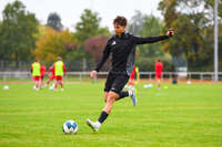 17.10.2026, Mindelheim, Bayern, Deutschland. Kreisliga Allgäu Nord: TSV Mindelheim gegen SV Oberegg. Spielort: Julius-Strohmayer-Stadion. Moritz Radewaldt (TSV Mindelheim) beim Schuss, beim Abschluss, bei der Schussabgabe