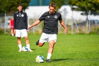 03.10.2026, Mindelheim, Deutschland. Kreisliga Allgäu Nord: TSV Mindelheim gegen (SG) Sontheim/Westerheim. Spielort: Julius-Strohmayer Stadion. Sebastian Müller (TSV Mindelheim) beim Schuss, beim Abschluss, bei der Schussabgabe