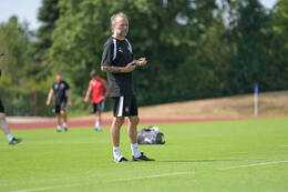 29.06.2026, Bad Wörishofen, Deutschland, Swiss Football League, SFL 2026/2027, Der FC Vaduz startet mit der ersten Trainingseinheit in sein Sommertrainingslager in Bad Wörishofen (Unterallgäu). Der Verein bereitet sich dort auf die Saison 2026/2027 vor. Pascal Cerrone (FC Vaduz)