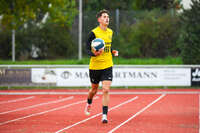 17.10.2026, Mindelheim, Bayern, Deutschland. Kreisliga Allgäu Nord: TSV Mindelheim gegen SV Oberegg. Spielort: Julius-Strohmayer-Stadion. Darius Argintaru (TSV Mindelheim) beim Laufen, im Sprint, in einer Laufszene