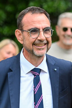 01.08.2026 – Bad Wörishofen, Deutschland: Das Roséweinfest im Hotel Sonnengarten findet zum zweiten Mal statt. Klaus Holetschek (CSU-Politiker, MdL)