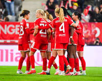19.10.2026, München, Bayern, Deutschland. Google Pixel Frauen-Bundesliga: FC Bayern Frauen gegen VfB Stuttgart Frauen. Spielort: FC Bayern Campus-Stadion. Edna Imade (FC Bayern Frauen) beim Jubel, jubelnd, feiernd