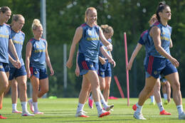 05.08.2026, München, Deutschland. Google Pixel Frauen-Bundesliga: Die FC Bayern Frauen absolvieren auf dem FC Bayern Campus eine Trainingseinheit zur Vorbereitung auf das Testspiel gegen Paris FC. Glodis Perla Viggosdottir (FC Bayern Frauen)