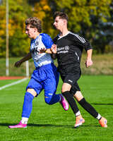 04.10.2026, Bad Wörishofen, Deutschland. U19 (A-Jun.) Kreisklasse Allgäu - Nord: FC Bad Wörishofen U19 gegen SG Unterrieden U19. Spielort: Stadion Am Unteren Hart. Philipp Rötzer (FC Bad Wörishofen) beim Laufen, im Sprint, in einer Laufszene