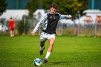 03.10.2026, Mindelheim, Deutschland. Kreisliga Allgäu Nord: TSV Mindelheim gegen (SG) Sontheim/Westerheim. Spielort: Julius-Strohmayer Stadion. Darius Argintaru (TSV Mindelheim) beim Schuss, beim Abschluss, bei der Schussabgabe
