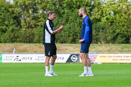 19.07.2026, Bad Wörishofen, Deutschland. 2. Bundesliga: Der SV Darmstadt 98 startet mit der ersten Trainingseinheit in das Sommertrainingslager. Cheftrainer Florian Kohfeldt (SV Darmstadt 98), Aleksandar Vukotic (SV Darmstadt 98)