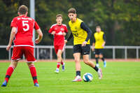 17.10.2026, Mindelheim, Bayern, Deutschland. Kreisliga Allgäu Nord: TSV Mindelheim gegen SV Oberegg. Spielort: Julius-Strohmayer-Stadion. Darius Argintaru (TSV Mindelheim) am Ball, mit dem Ball, in einer Spielszene