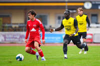 17.10.2026, Mindelheim, Bayern, Deutschland. Kreisliga Allgäu Nord: TSV Mindelheim gegen SV Oberegg. Spielort: Julius-Strohmayer-Stadion. Sulayman Drammeh (TSV Mindelheim) nachdenklich, ernst, fokussiert