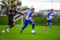 11.10.2026, Bad Wörishofen, Bayern, Deutschland. U19 (A-Jun.) Kreisklasse Allgäu – Nord: FC Bad Wörishofen U19 gegen JFG Wertachtal U19. Spielort: Stadion Unteres Hart. Saison 2026/2027. Philipp Rötzer (FC Bad Wörishofen) am Ball, mit dem Ball, in einer Spielszene